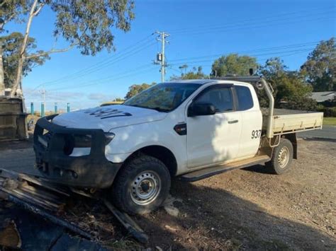 ford ranger stuck in 4 low|f250 stuck in 4x4 low.